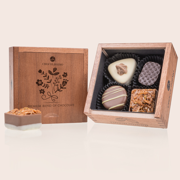 Elegance Mini - Ladies - 4 Pralinen im Holzk&auml;stchen mit Gravur