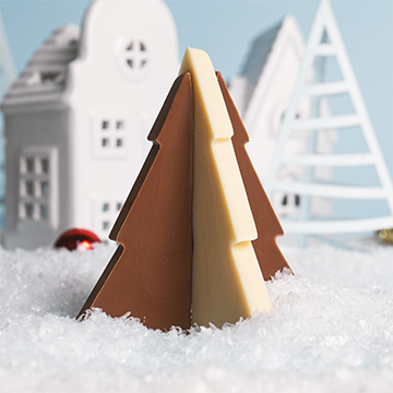 ein Weihnachtsbaum aus belgischer Schokolade zum Zusammenbauen