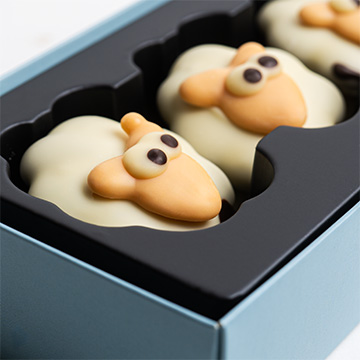 Set mit 6 Schafchen aus belgischer Schokolade als Ostergeschenk