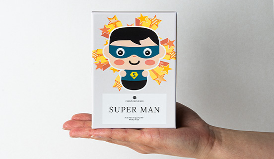 Dekorative Pralinenbox f&uuml;r den Super-Mann
