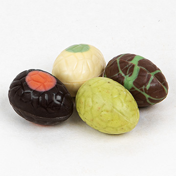 Pralinen in Ei-Form im Oster-Set