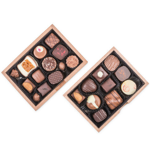 Chocolaterie - Muttertag - 20 Pralinen im Holzkästchen mit individueller Gravur