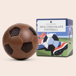 Fußball aus Vollmilchschokolade